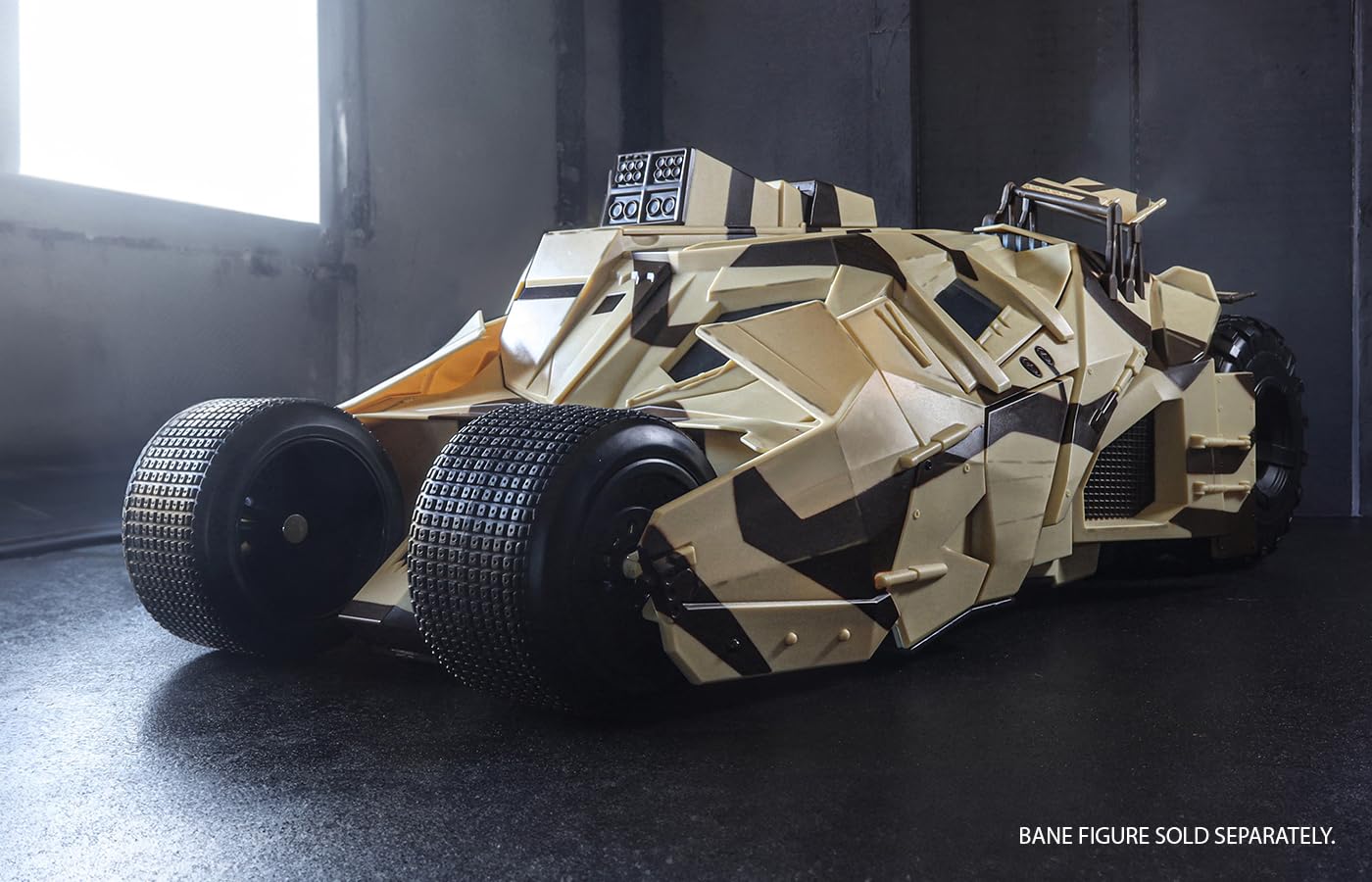 Homelofty | DC Multiverse Camouflage Tumbler – The Dark Knight Rises (Gold Label)